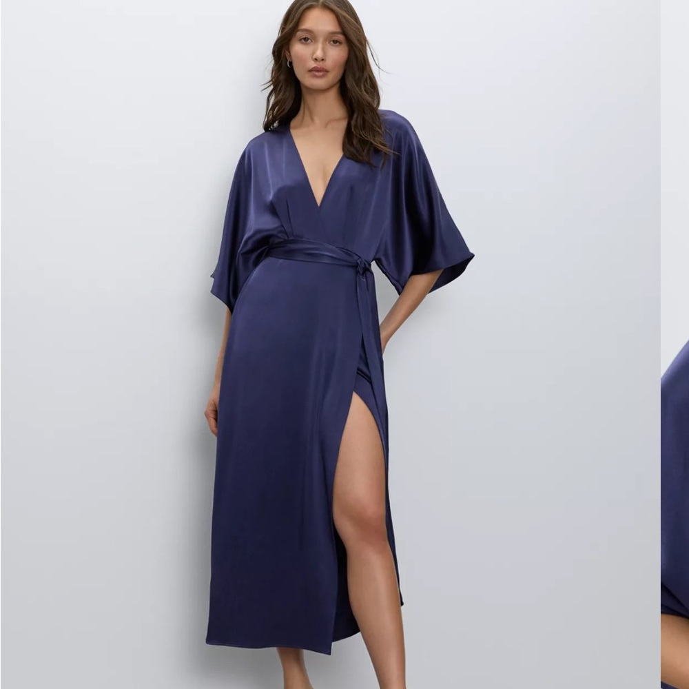 Aritzia Babaton Stanley Satin Formal Prom Wedding Guest Party Dress Size 2